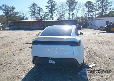 2026 Tesla Model Y Long Range Launch Series/Premium All-Wheel Drive z USA, uszkodzony, nr VIN 7SAYGDEE1TA393717